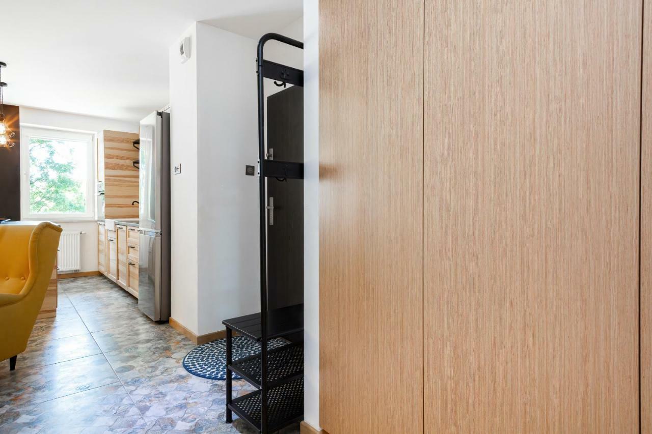 Botanic Gardens Apartment With Free Garage Wroclaw By Noclegi Renters Exterior photo