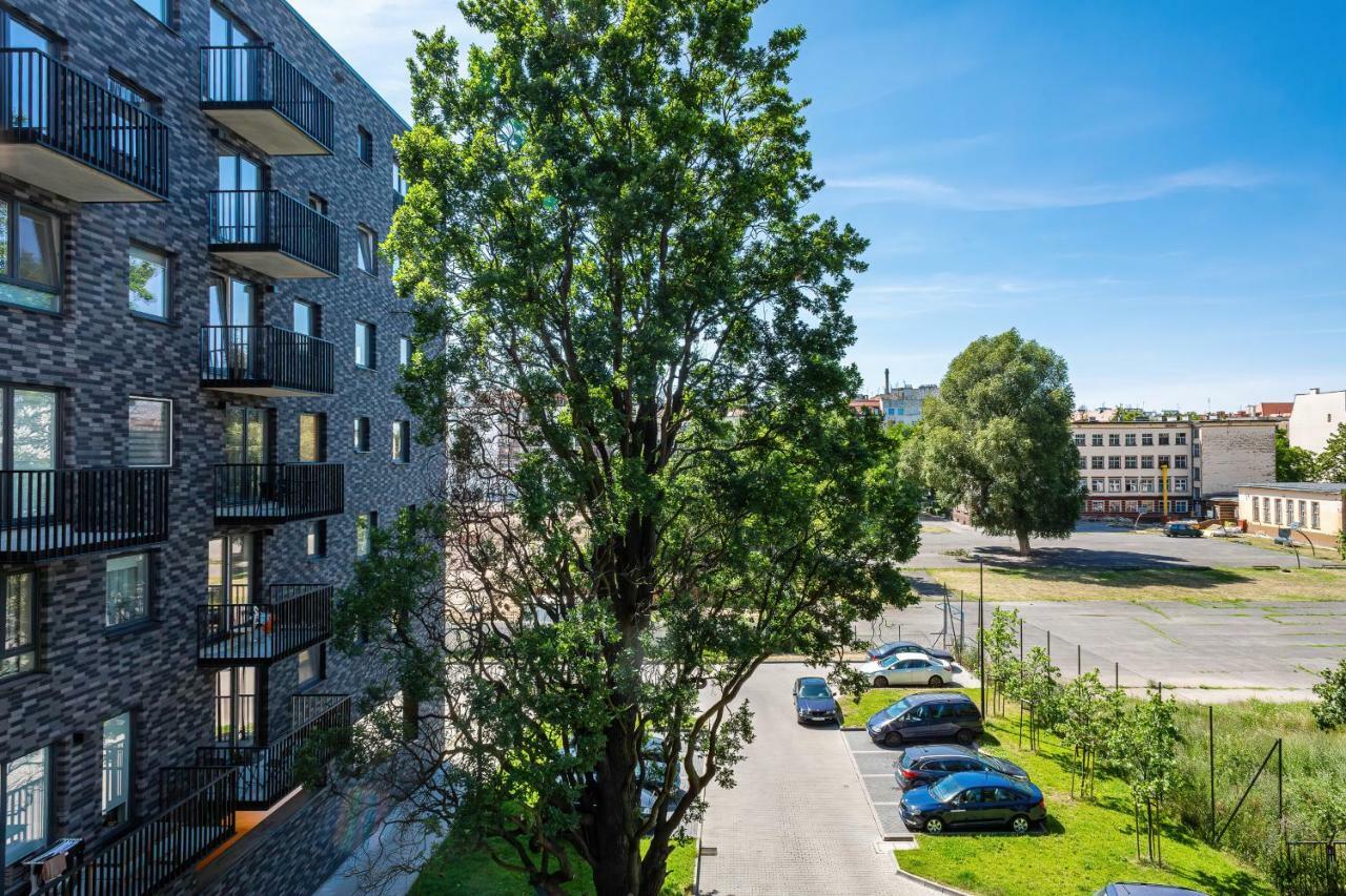 Botanic Gardens Apartment With Free Garage Wroclaw By Noclegi Renters Exterior photo